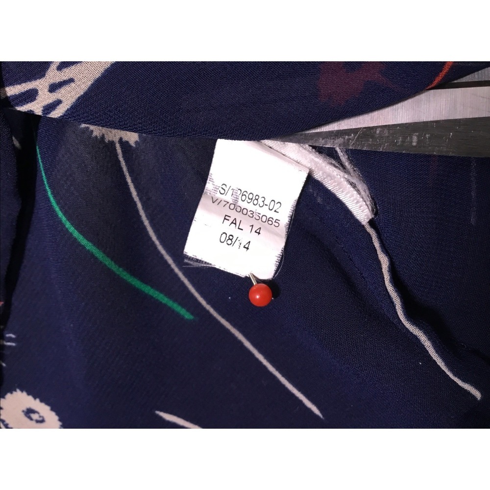 Banana Republic Sheer Floral Blouse Navy With Flowers XS Spring Boho Fairy Grung - Picture 6 of 6